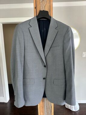 Tommy Hilfiger Light Gray Men's Two-Button Sport Coat